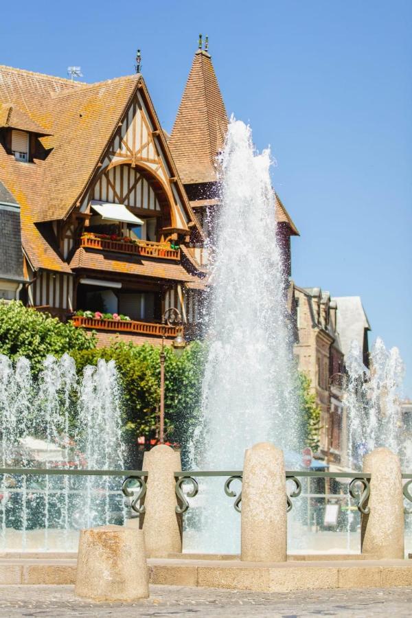 Castel Saint Clair - Trois Pieces - Deauville Centre Экстерьер фото